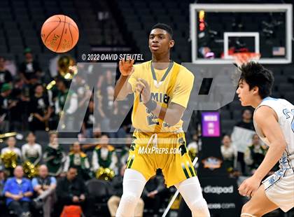 Thumbnail 3 in Damien vs. Clovis North (CIF State D1 Final) photogallery.
