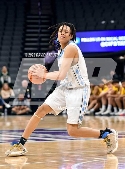 Thumbnail 2 in Damien vs. Clovis North (CIF State D1 Final) photogallery.