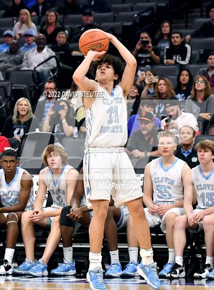 Thumbnail 1 in Damien vs. Clovis North (CIF State D1 Final) photogallery.
