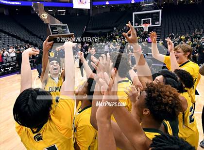 Thumbnail 3 in Damien vs. Clovis North (CIF State D1 Final) photogallery.