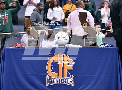 Thumbnail 3 in Damien vs. Clovis North (CIF State D1 Final) photogallery.