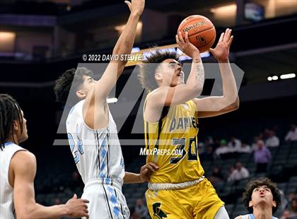 Thumbnail 2 in Damien vs. Clovis North (CIF State D1 Final) photogallery.