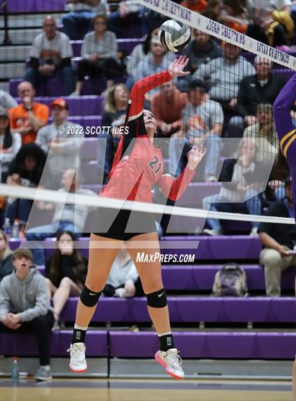 Thumbnail 2 in Unioto vs. Circleville (OHSAA D2 District) photogallery.