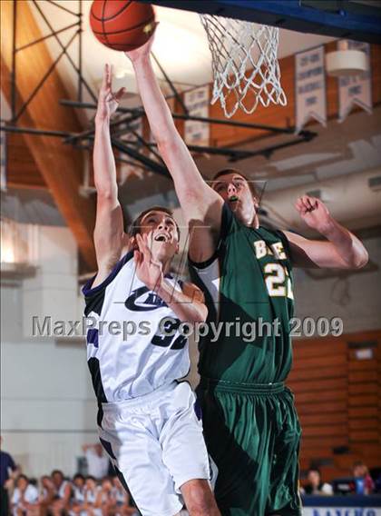 Thumbnail 3 in Brea Olinda vs Carlsbad (MaxPreps Holiday Classic) photogallery.