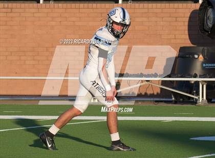 Thumbnail 3 in Tompkins vs Paetow photogallery.