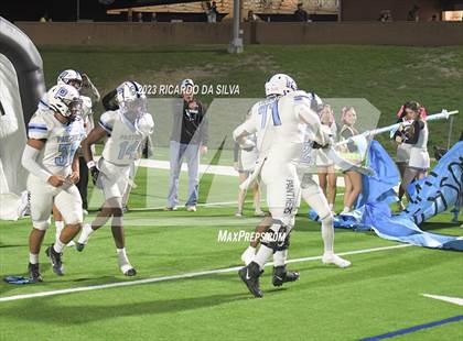 Thumbnail 3 in Tompkins vs Paetow photogallery.