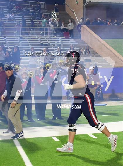 Thumbnail 2 in Tompkins vs Paetow photogallery.