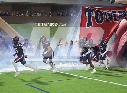 Thumbnail 1 in Tompkins vs Paetow photogallery.
