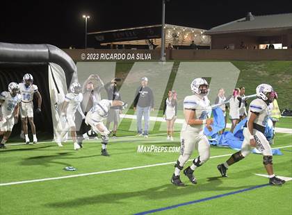 Thumbnail 3 in Tompkins vs Paetow photogallery.