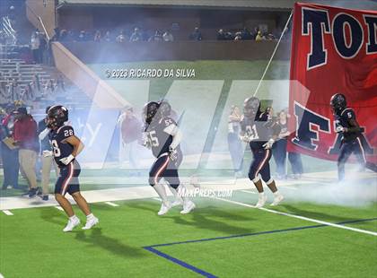 Thumbnail 2 in Tompkins vs Paetow photogallery.