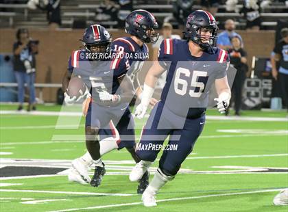 Thumbnail 3 in Tompkins vs Paetow photogallery.