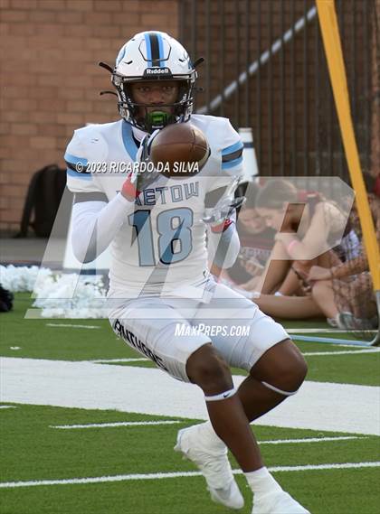 Thumbnail 3 in Tompkins vs Paetow photogallery.
