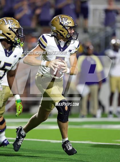 Thumbnail 1 in Little Elm @ Walnut Grove photogallery.