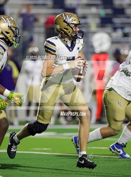 Thumbnail 2 in Little Elm @ Walnut Grove photogallery.