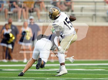 Thumbnail 1 in Little Elm @ Walnut Grove photogallery.