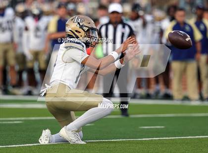 Thumbnail 1 in Little Elm @ Walnut Grove photogallery.