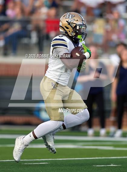 Thumbnail 3 in Little Elm @ Walnut Grove photogallery.