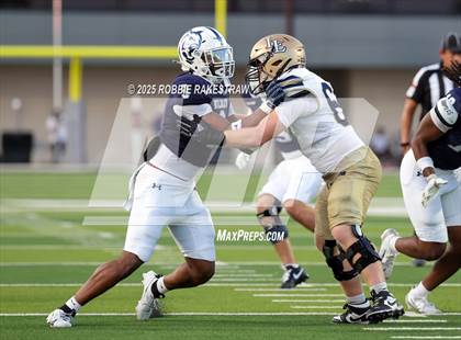 Thumbnail 3 in Little Elm @ Walnut Grove photogallery.