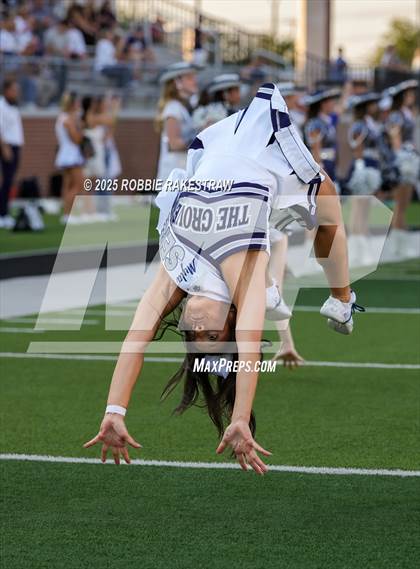 Thumbnail 1 in Little Elm @ Walnut Grove photogallery.