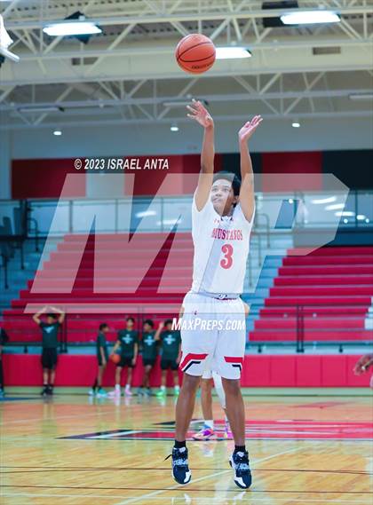 Thumbnail 1 in Pflugerville Connally @ Manor photogallery.