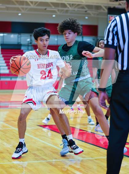 Thumbnail 2 in Pflugerville Connally @ Manor photogallery.