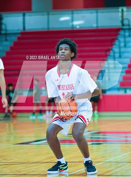Thumbnail 2 in Pflugerville Connally @ Manor photogallery.