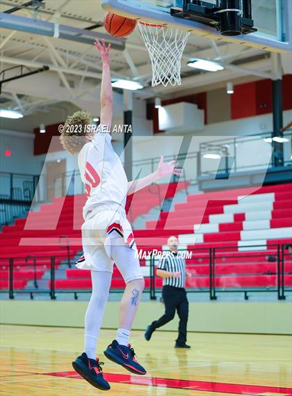Thumbnail 1 in Pflugerville Connally @ Manor photogallery.