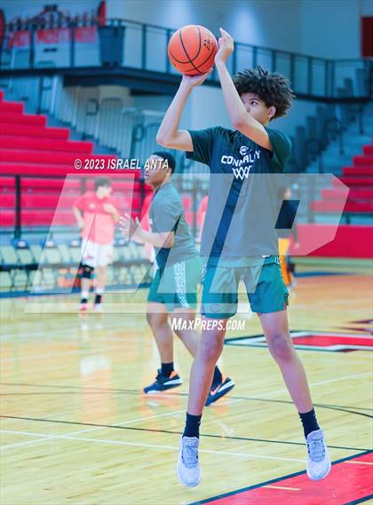 Thumbnail 2 in Pflugerville Connally @ Manor photogallery.