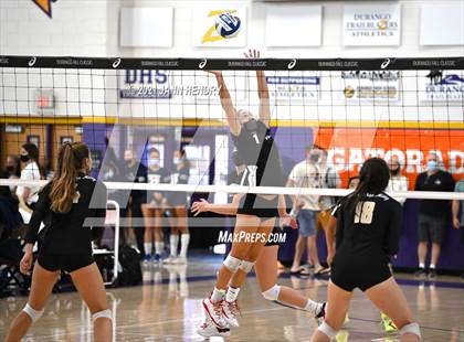 Thumbnail 2 in Village Christian vs. Archbishop Mitty (Durango Fall Classic) photogallery.