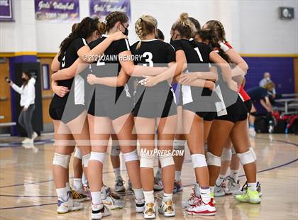 Thumbnail 3 in Village Christian vs. Archbishop Mitty (Durango Fall Classic) photogallery.
