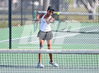 Thumbnail 2 in FHSAA 4A District 10 (Day 2) photogallery.