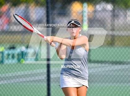 Thumbnail 3 in FHSAA 4A District 10 (Day 2) photogallery.