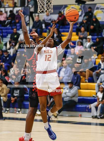 Thumbnail 2 in Alexander vs. Holy Innocents Episcopal (TOC Super Saturday) photogallery.