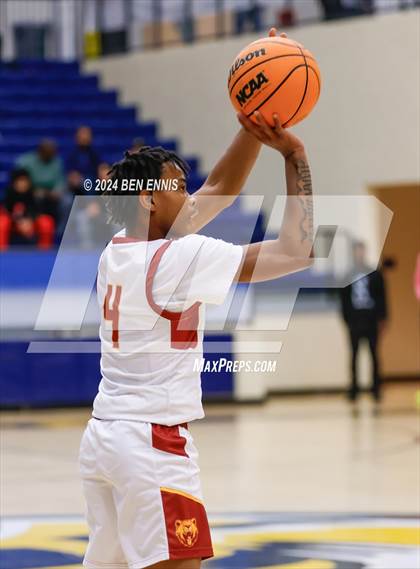 Thumbnail 2 in Alexander vs. Holy Innocents Episcopal (TOC Super Saturday) photogallery.