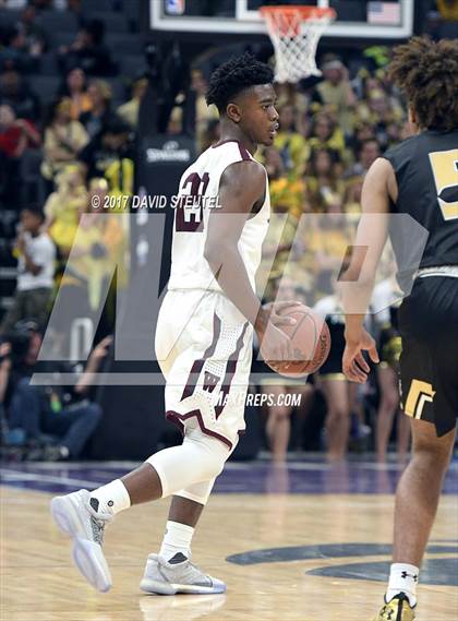 Thumbnail 3 in Bishop Montgomery vs. Woodcreek (CIF State Open Division Final) photogallery.