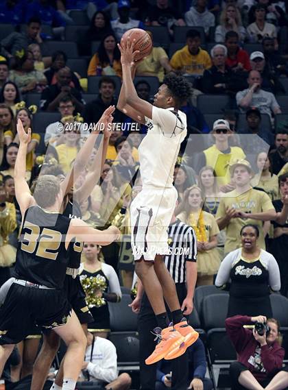 Thumbnail 3 in Bishop Montgomery vs. Woodcreek (CIF State Open Division Final) photogallery.