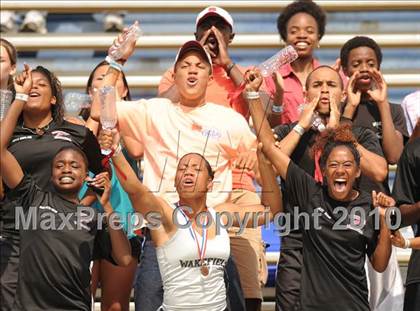 Thumbnail 3 in NCHSAA 4A Track and Field Championships photogallery.