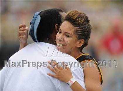 Thumbnail 1 in NCHSAA 4A Track and Field Championships photogallery.
