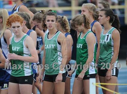 Thumbnail 1 in NCHSAA 4A Track and Field Championships photogallery.