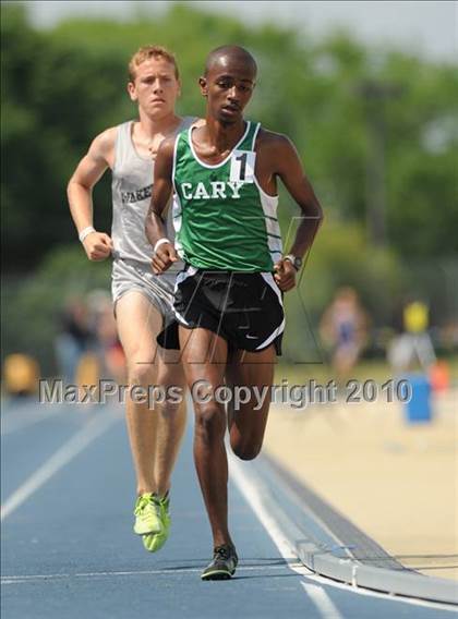 Thumbnail 2 in NCHSAA 4A Track and Field Championships photogallery.