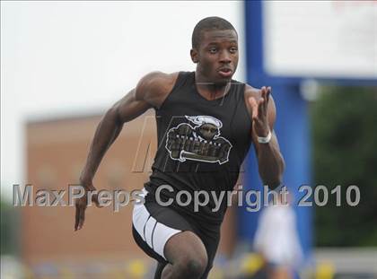 Thumbnail 3 in NCHSAA 4A Track and Field Championships photogallery.
