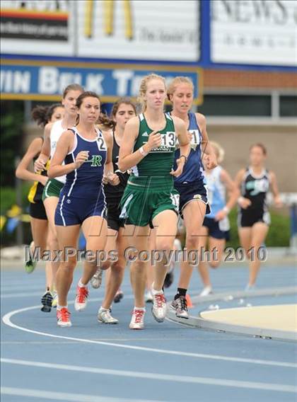 Thumbnail 1 in NCHSAA 4A Track and Field Championships photogallery.
