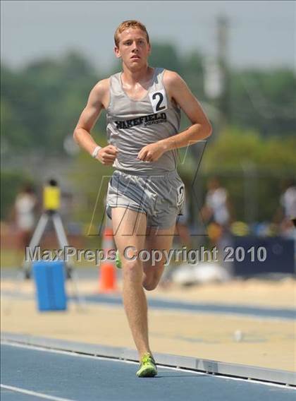 Thumbnail 1 in NCHSAA 4A Track and Field Championships photogallery.