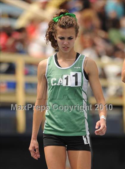 Thumbnail 1 in NCHSAA 4A Track and Field Championships photogallery.