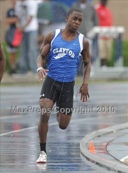Thumbnail 2 in NCHSAA 4A Track and Field Championships photogallery.
