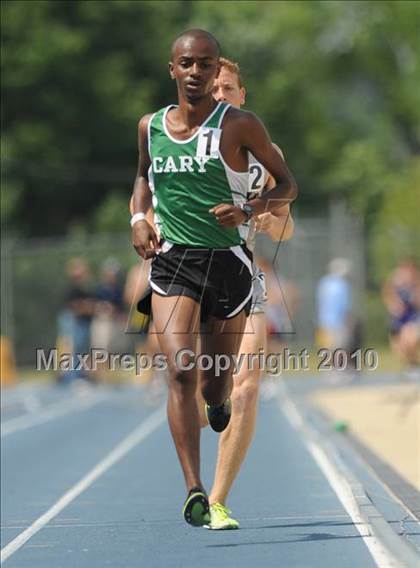 Thumbnail 2 in NCHSAA 4A Track and Field Championships photogallery.