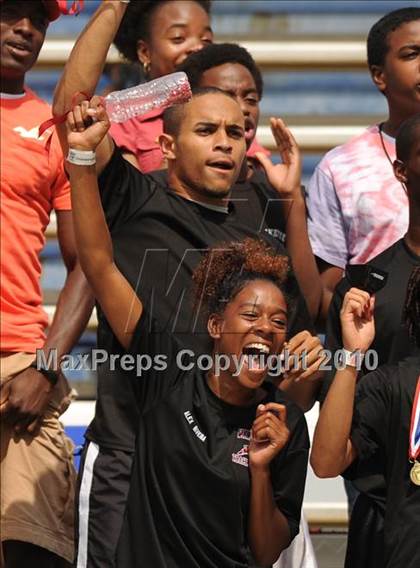 Thumbnail 2 in NCHSAA 4A Track and Field Championships photogallery.