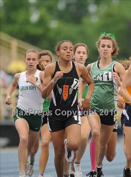 Thumbnail 1 in NCHSAA 4A Track and Field Championships photogallery.