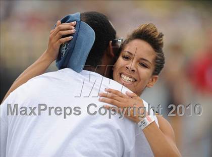 Thumbnail 3 in NCHSAA 4A Track and Field Championships photogallery.