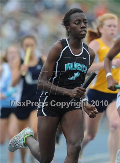 Thumbnail 1 in NCHSAA 4A Track and Field Championships photogallery.